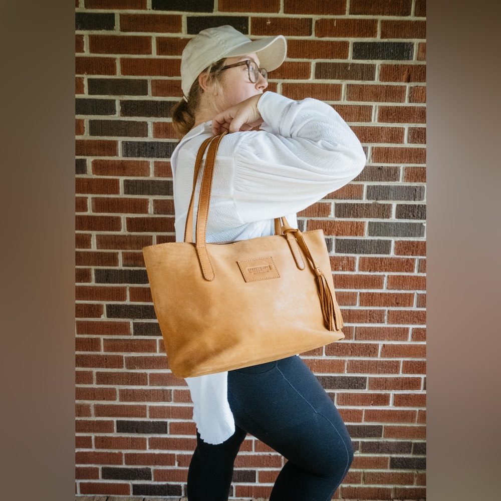 Parker Clay Eden carryall tote bag full grain leather